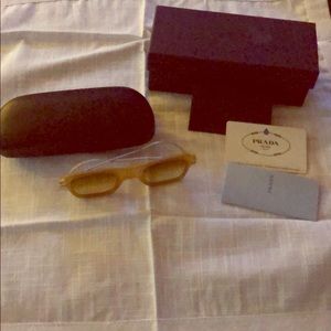 AUTHENTIC PRADA Sunglasses w/ Auth.Certificate